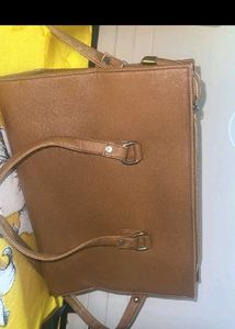 Stunning Structure Tote Bag
