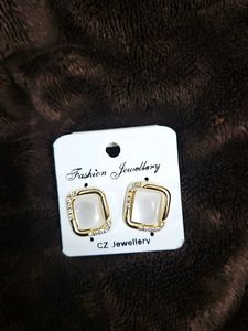 Elegant Square Stud Earrings