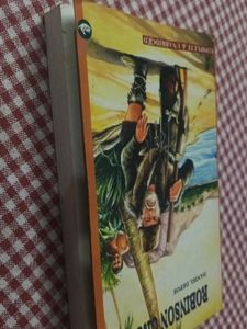 ROBINSON CRUSOE BY DANIEL DEFOE