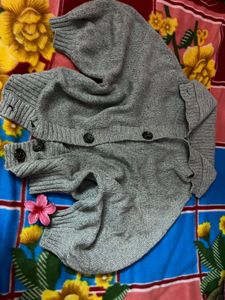Gray Knit Cardigan Has Pocket Of Both Sides
