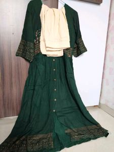 Green Kurti - Pent Pair
