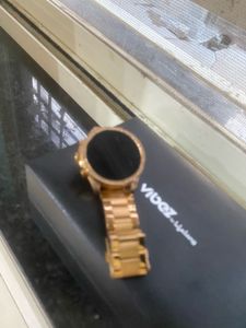 Vibez Smartwatch - Gold