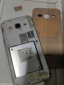Samsung Galaxy J2-6