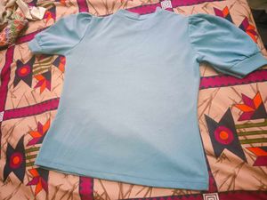 Crop Top With Sky Blue Shade