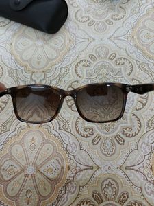 Ray-Ban Sunglasses with case