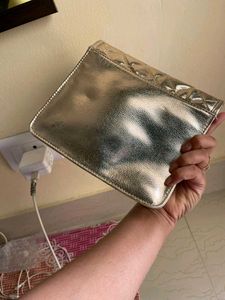 Sling Bag