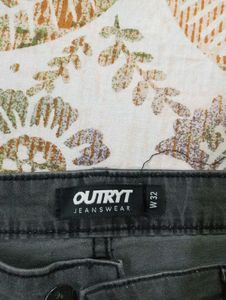 Outryt High Waist Jeans