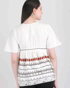 Generic Style Cotton Top With Size XL