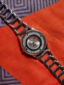 Stylish Girls Watch ⌚