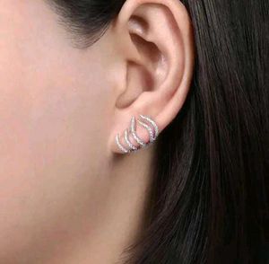 Floral Pearl Earrings