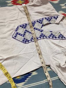 Elegant White Embroidered Kurta