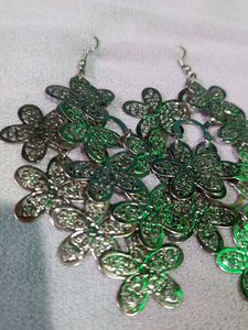 Earing