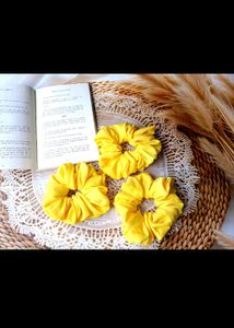 Yellow 💛 Scrunchies 4 Pices