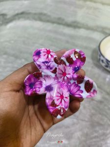 Resin Flower Clutcher