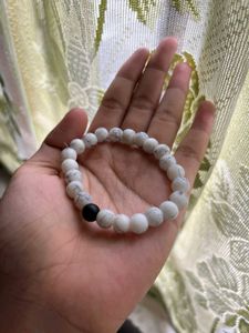 White Stone Beaded Bracelet