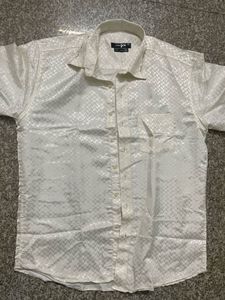 Stylish White Patterned Shirt