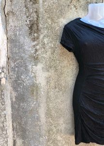 N. BEBE SEXY BLACK BODYCON