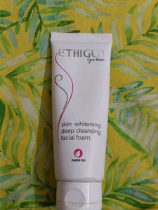 Ethiglo Whitening Face Wash: Best For Removing Tan