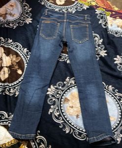 Damage Jeans