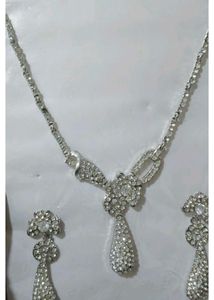 Sparkling  silver stone Jewelry Set