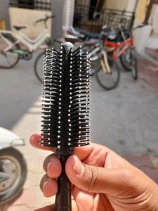 Premium Quality Round Roller Hair Brush
