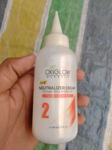 OXYGLOW STRAIGHTENING CREAM &amp; NEUTRALIZER 😍🥰