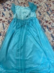 Frozen Princess Gown ( Disney Brand)