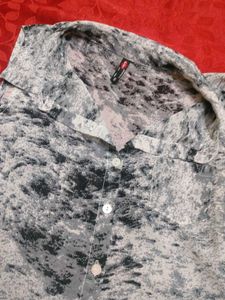 Abstract Print Sleeveless Blouse