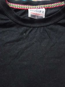 Black Panther Graphic Tee