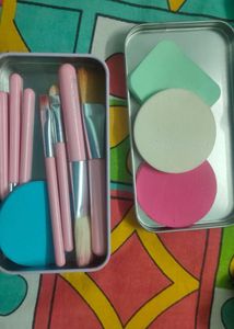 Makeup Brush & Sponge Set