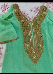 Beautiful Green Suit With Chudidar