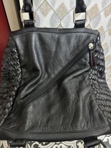 Beautiful Wills Handbag
