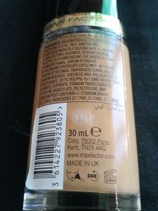 Max Factor 3 In 1 Foundation