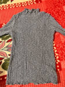 Gray Ribbed Knit Top