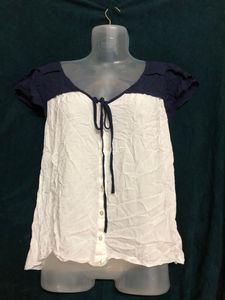 Gap Short Sleeve Top