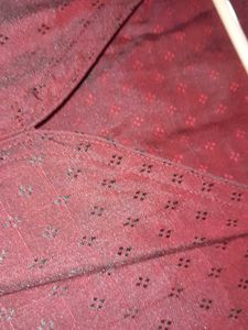 Elegant Maroon Sleeveless Kurti by Avaasa-worn1nce