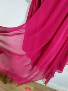 Rose Kurta Set (Women's)