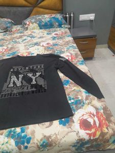 GASLIN Black T-Shirt