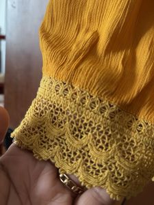 Off Shoulder free Size Top