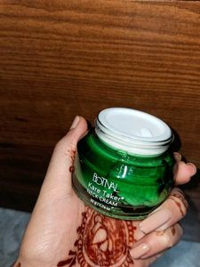 Botnal Kare Taker Neck Cream
