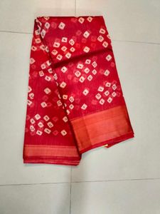 Red & White Bandhani Saree