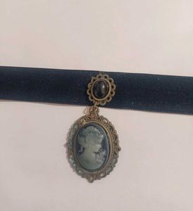 Vintage Cameo Velvet Choker