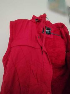 Red Sleeveless Vest❤🎀