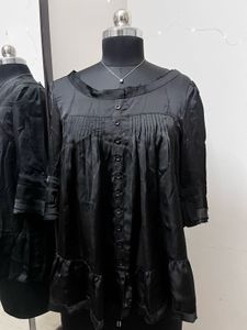 Black Buttoned Top