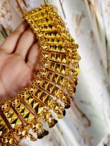 Golden Necklace For Women 🎎