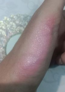 Colour Gel Lipstick With Goldleaf 💄