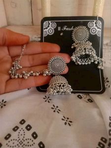 Silver Jhumka Earring with Chain