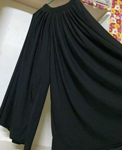 Black Plazzo