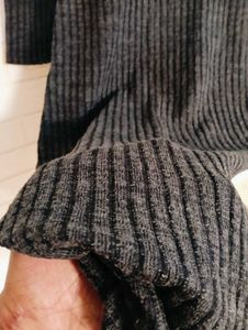 Elegant Knit Midi Dress