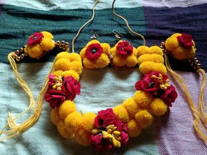 Haldi Jewellery Flower Set